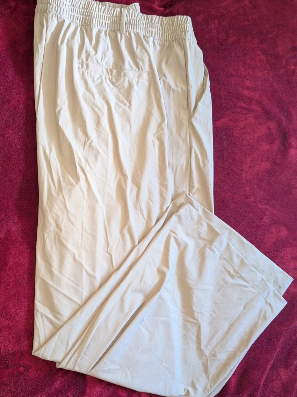 Old Navy Sleektech Panta